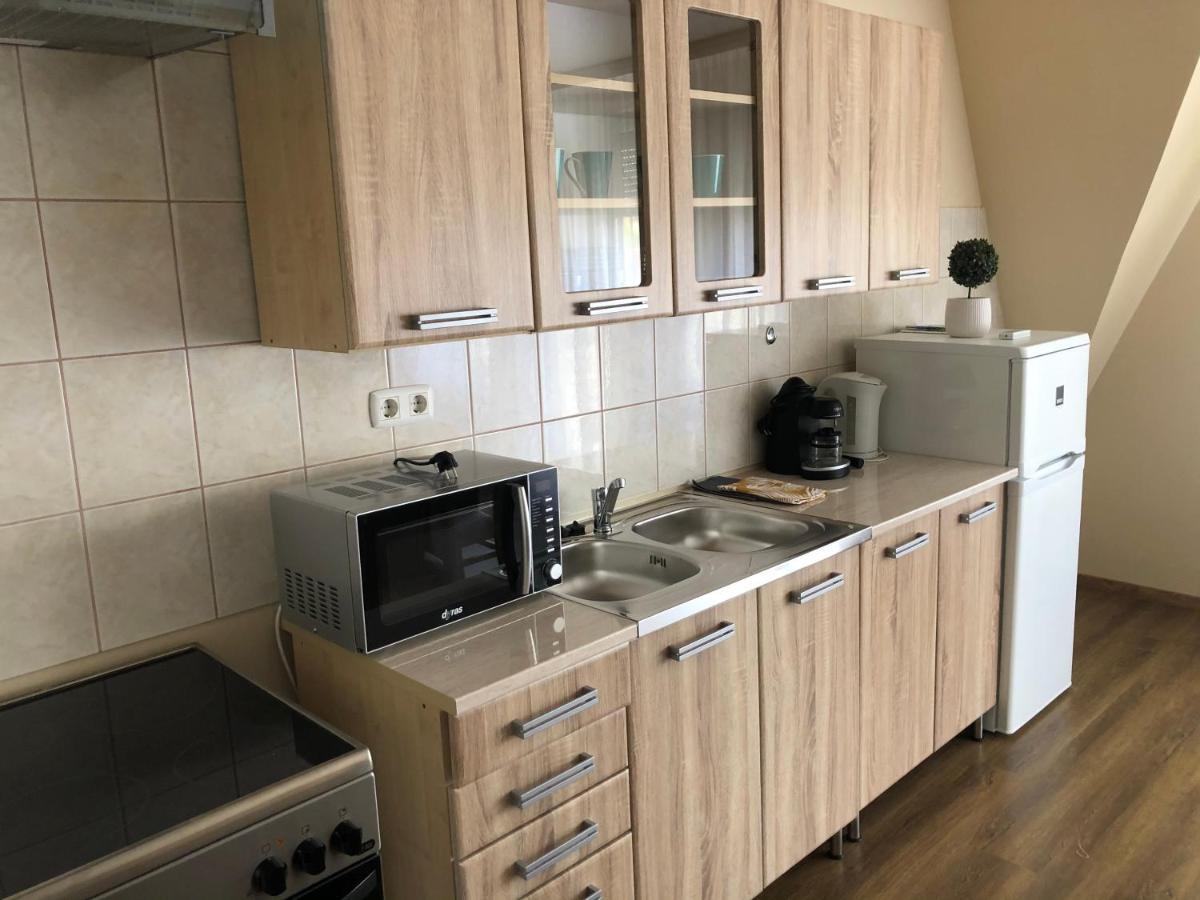 Alina Apartmanok Hajdúszoboszló Exterior foto
